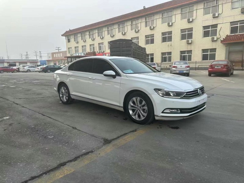 保定18年大众迈腾3