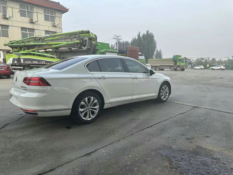 保定18年大众迈腾8