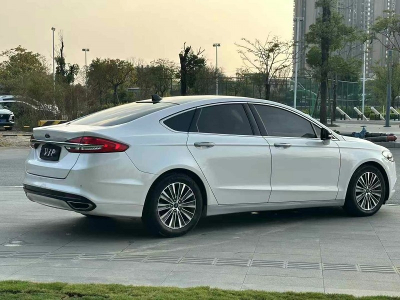 东莞17年福特蒙迪欧8