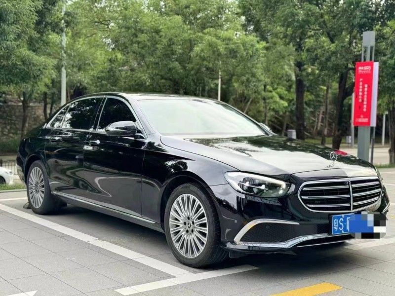 广州21年奔驰E8