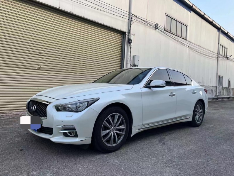 廣州16年英菲尼迪Q50L2