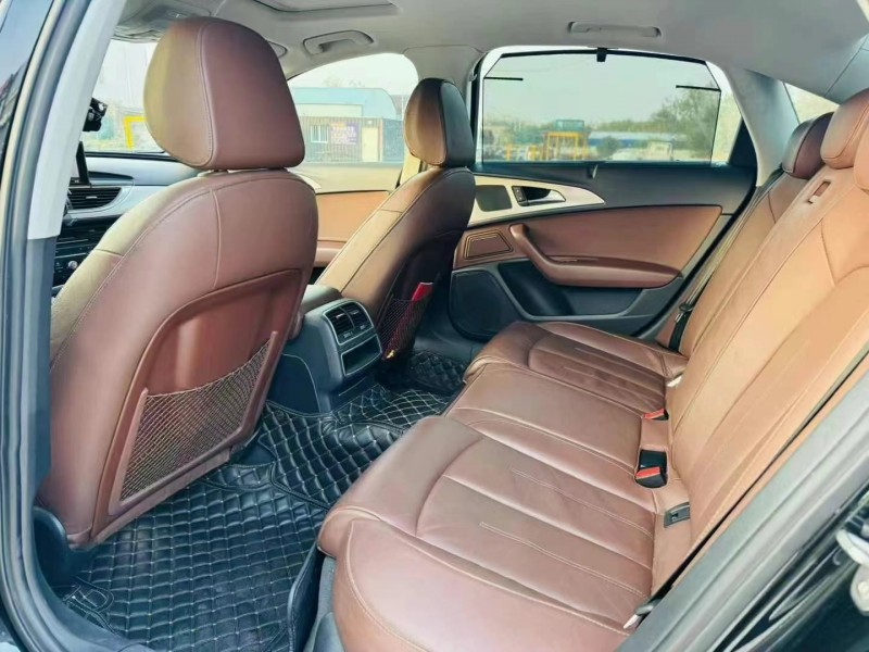 济宁18年奥迪A6L8