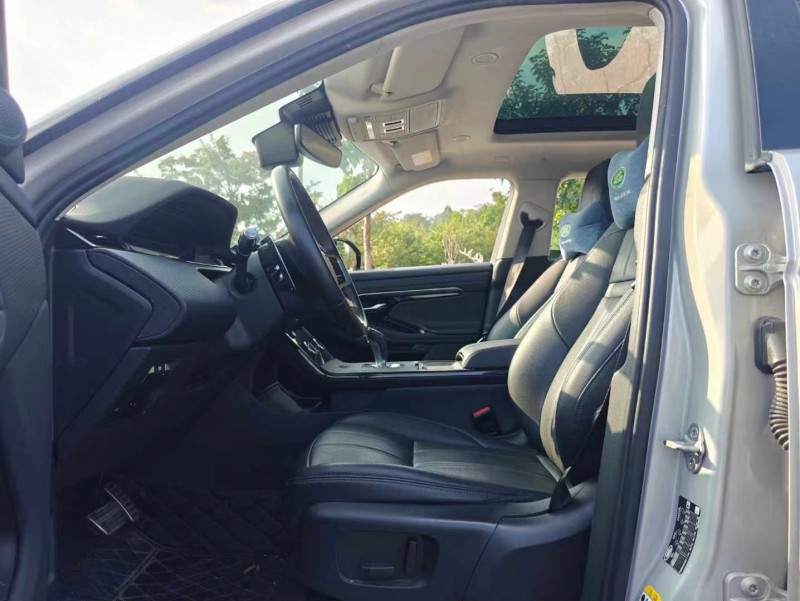 广州22年路虎极光6