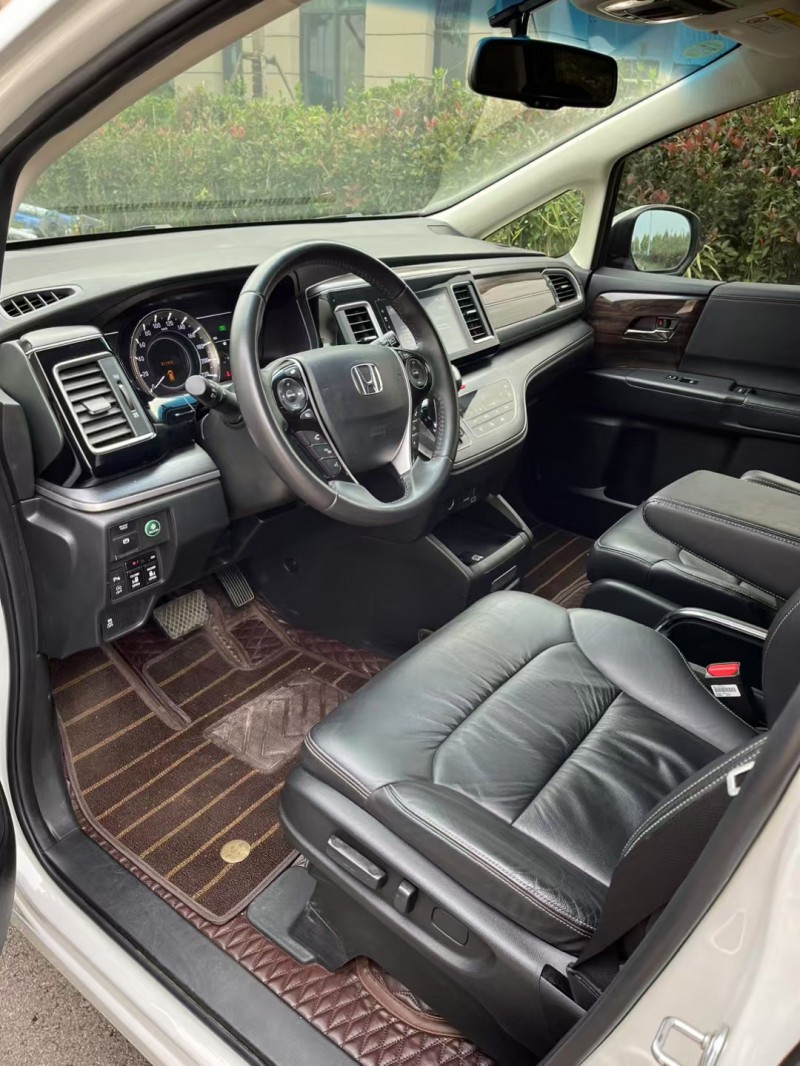 徐州20年本田艾力绅6