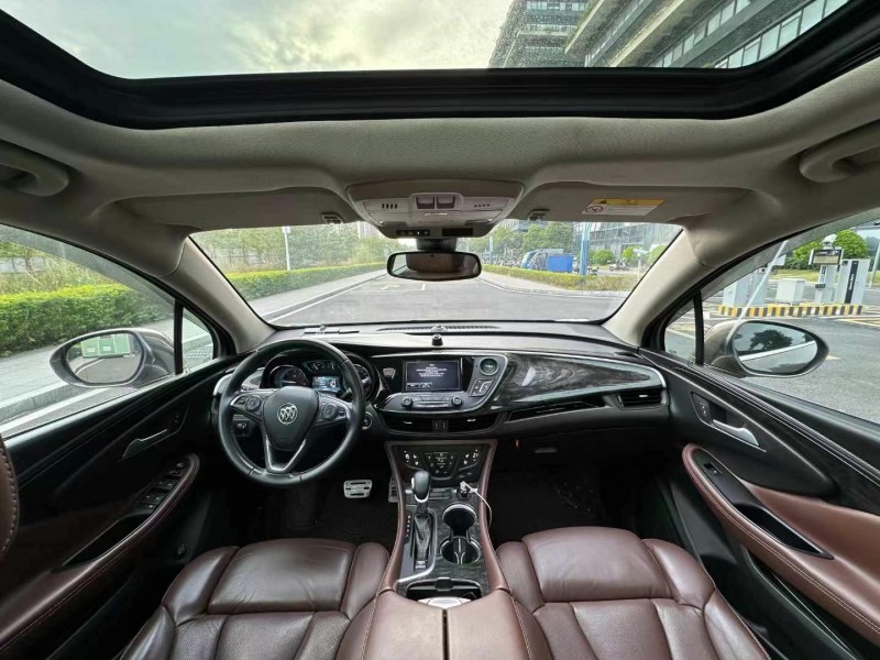 东莞15年别克昂科威6