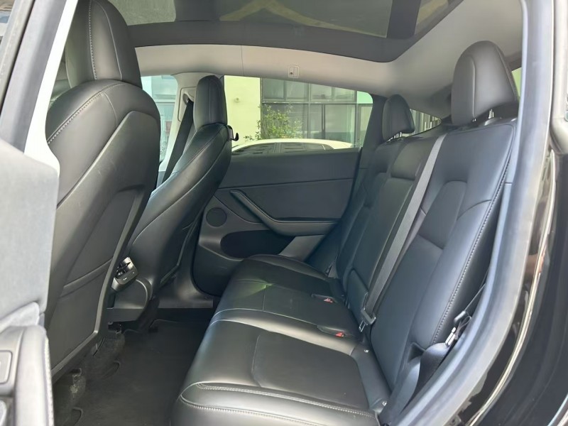 深圳21年特斯拉MODEL Y4