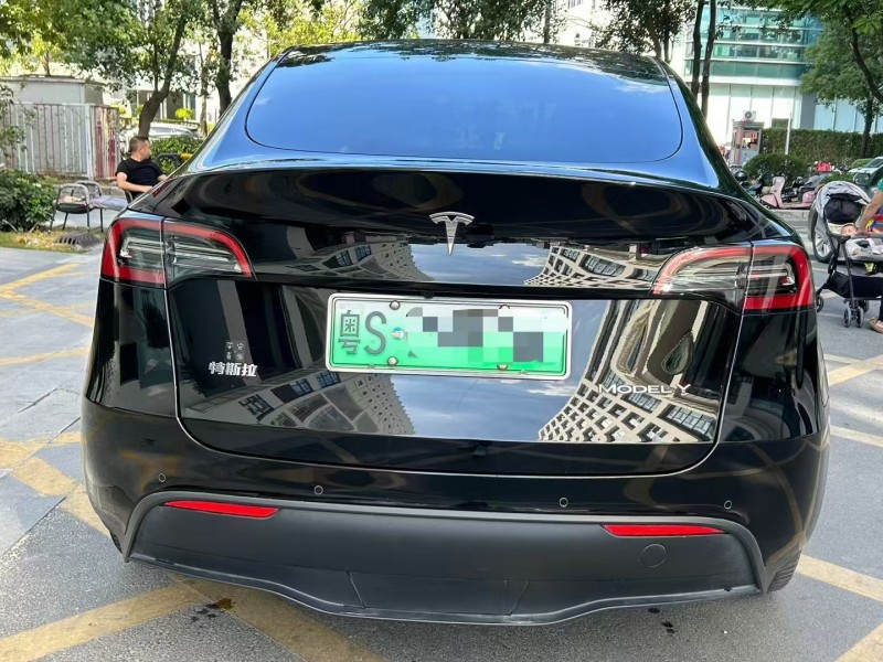 深圳21年特斯拉MODEL Y8