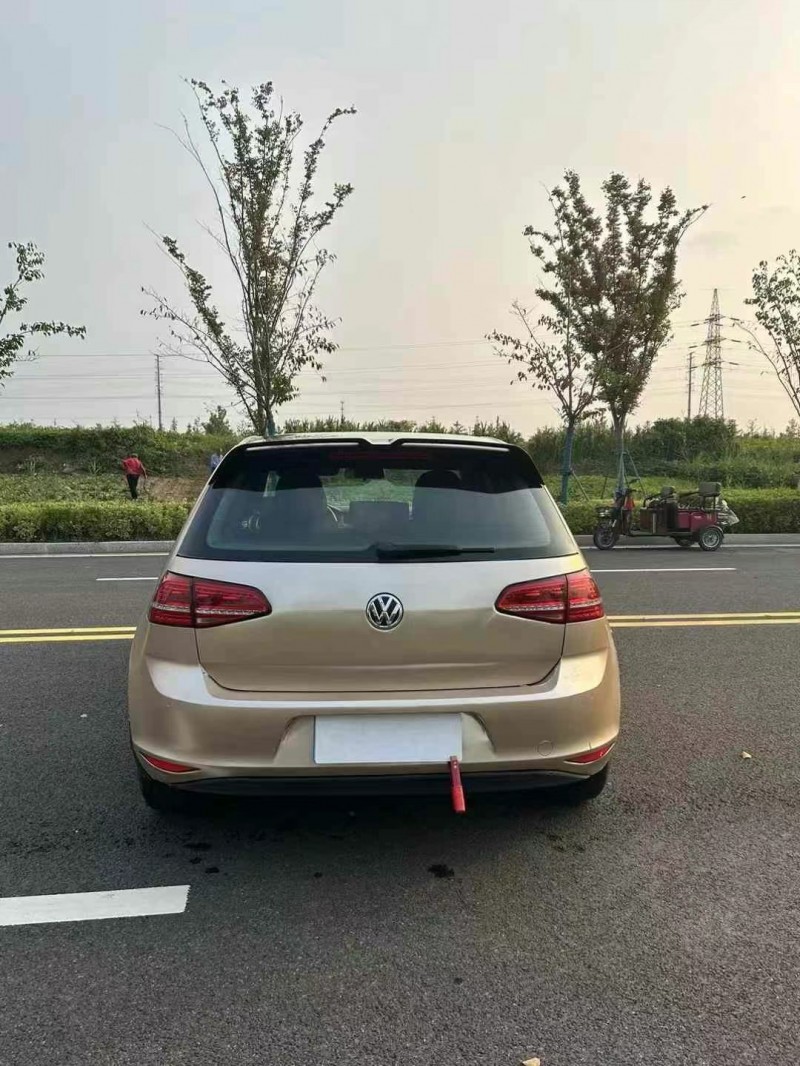 徐州16年大众高尔夫9