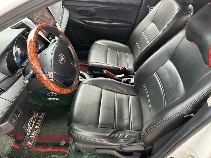 保定19年丰田威驰4