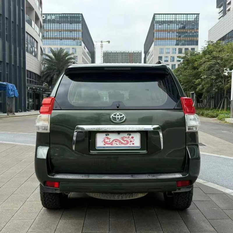 茂名10年丰田普拉多5