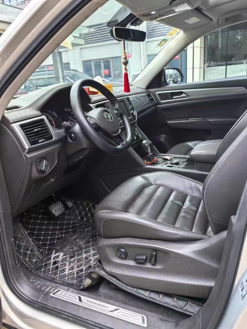 武汉18年大众途昂7