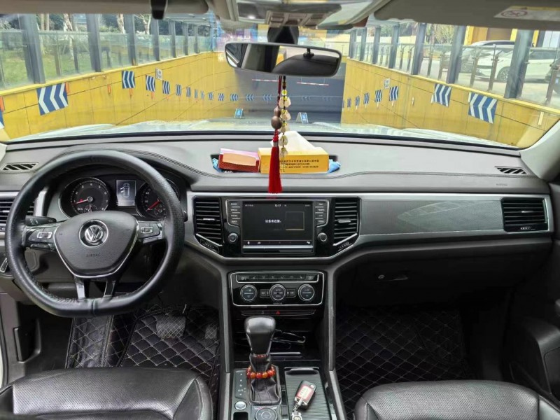 武汉18年大众途昂8