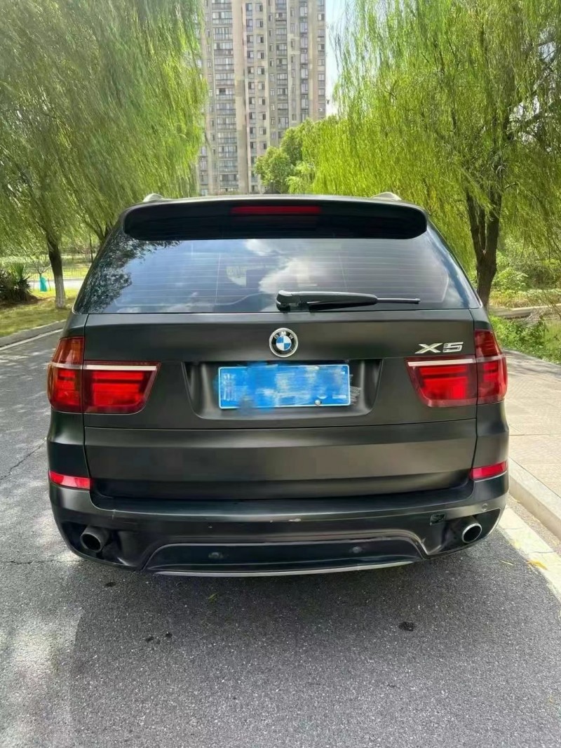 贛州13年寶馬X55