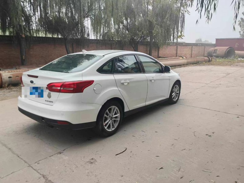 保定17年福特福克斯4