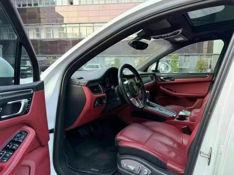 泉州15年保時捷Macan5