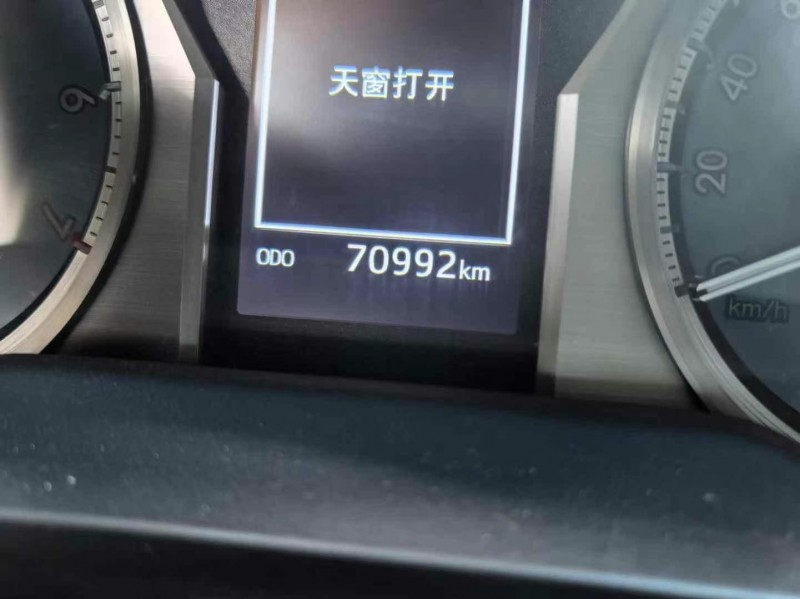 昭通20年豐田普拉多5