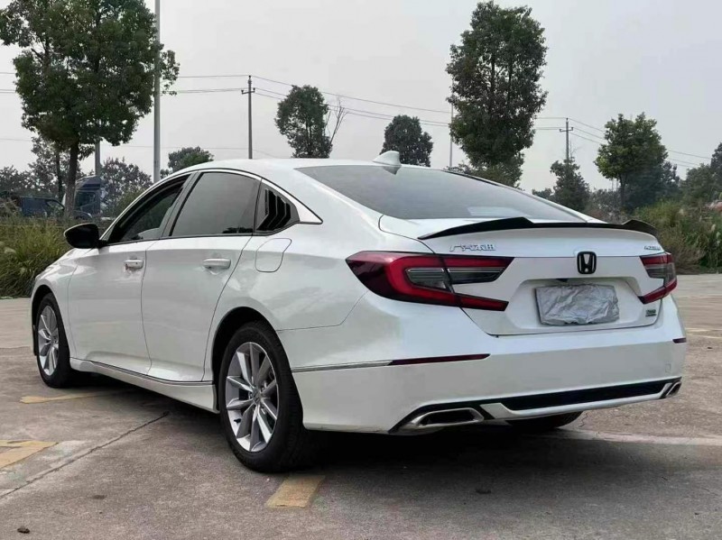 益阳23年本田雅阁4