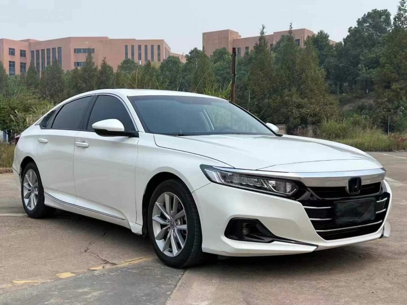 益阳23年本田雅阁9