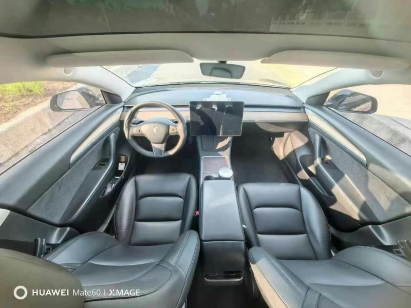 淮安21年特斯拉MODEL 35