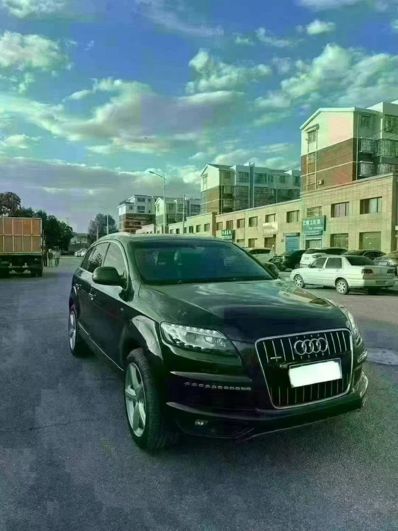 烏海14年奧迪Q73