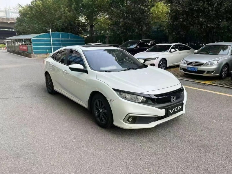 邵阳19年本田思域3