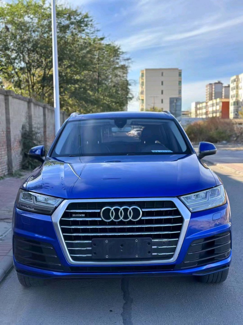 天津16年奧迪Q71