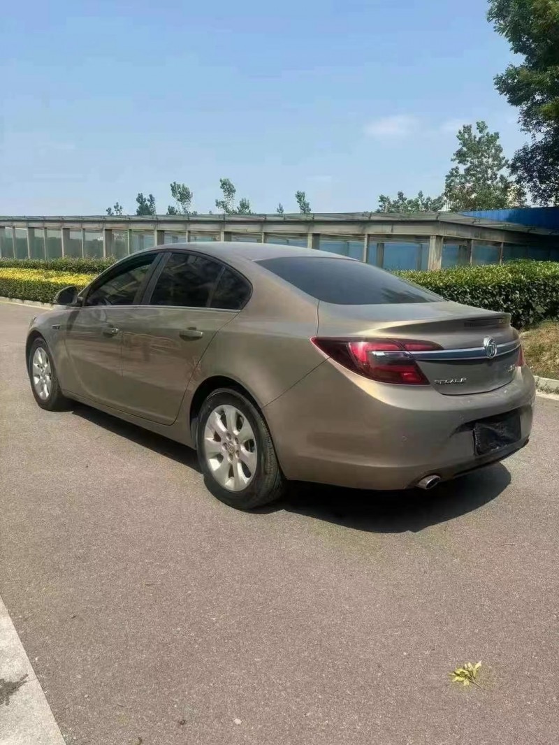 菏泽16年别克君威8