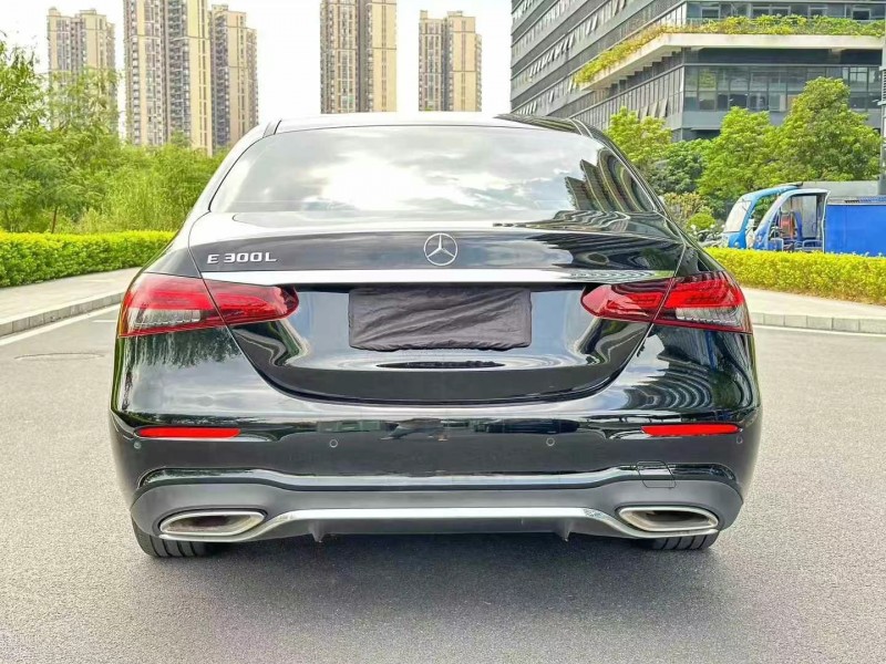 东莞21年奔驰E9