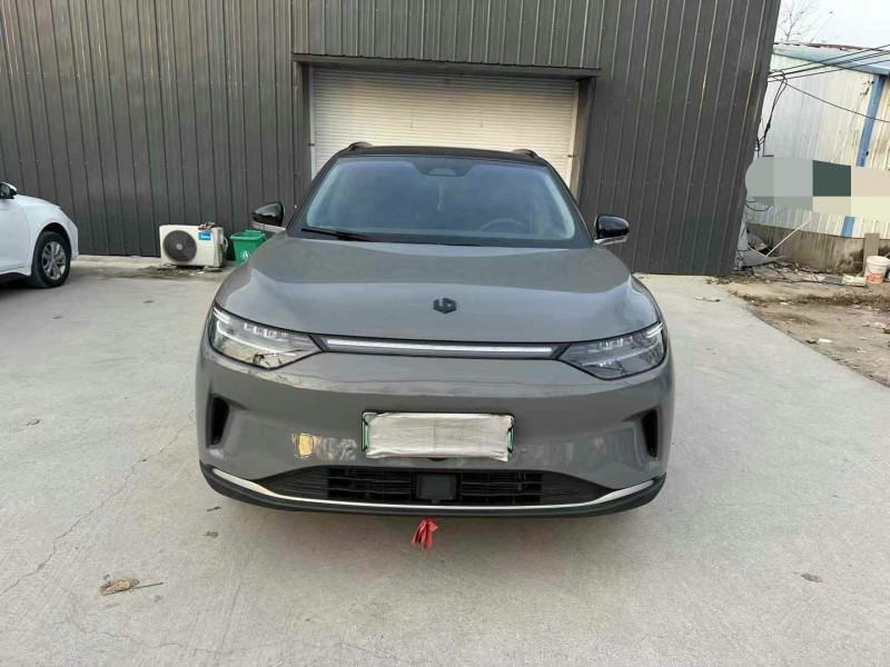 徐州23年零跑汽車C111