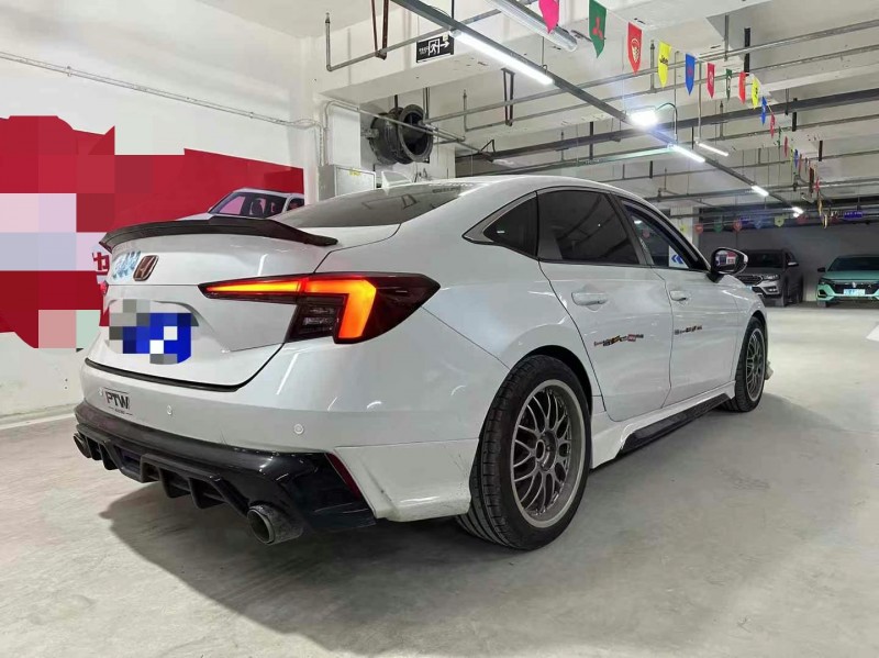 成都22年本田雅阁8