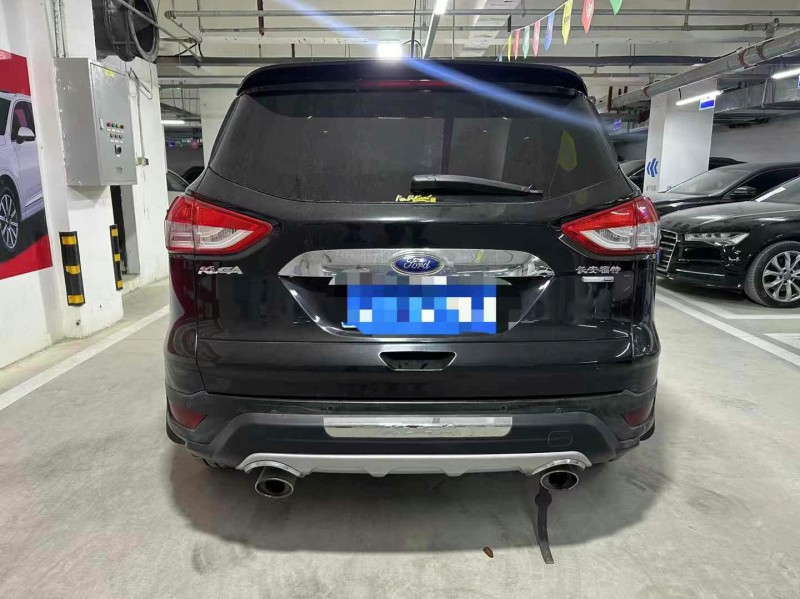 成都14年福特翼虎7