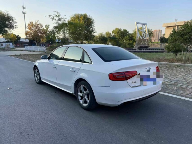 枣庄13年奥迪A4L8