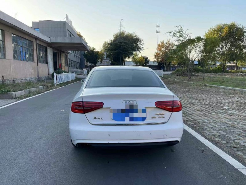枣庄13年奥迪A4L9