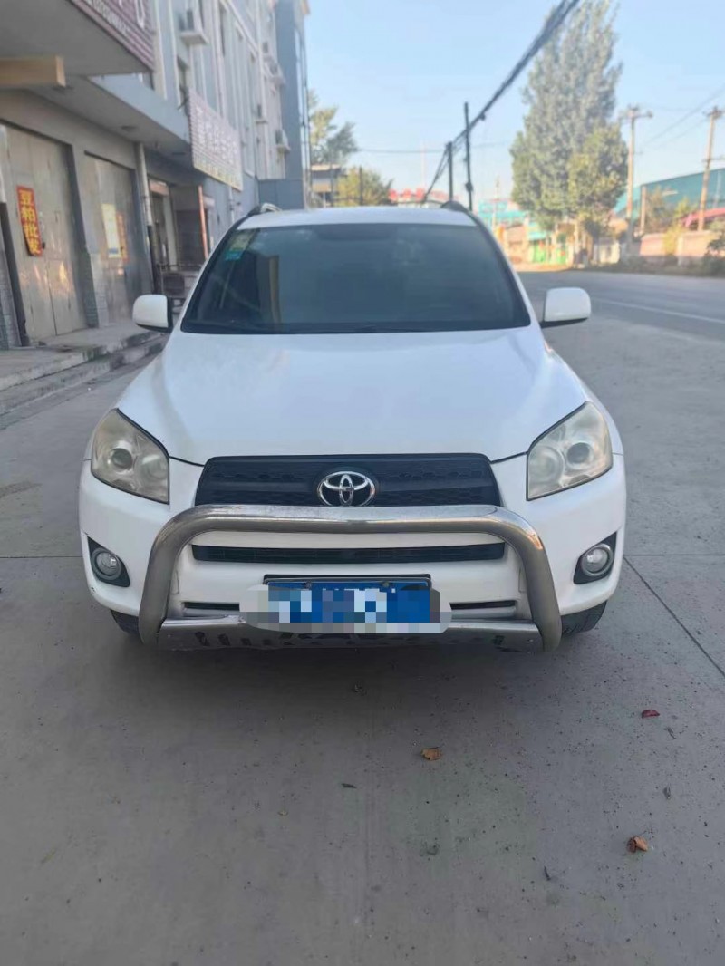 保定10年丰田RAV41