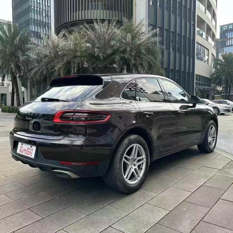 佛山17年保时捷Macan7