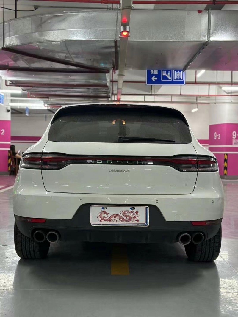 广州19年保时捷Macan9