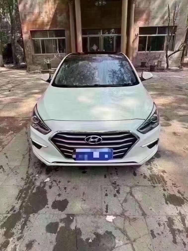 菏泽19年现代名图1