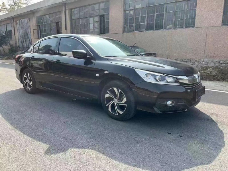 枣庄16年本田雅阁2