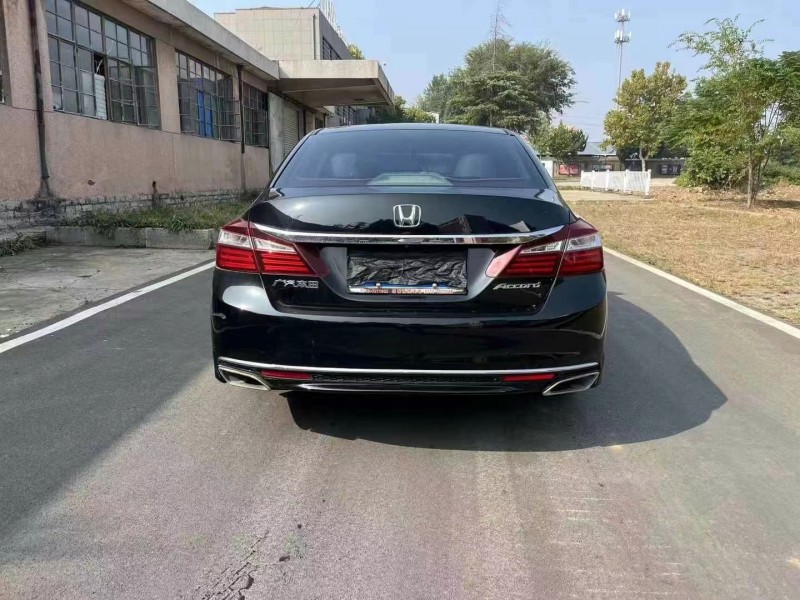 枣庄16年本田雅阁8