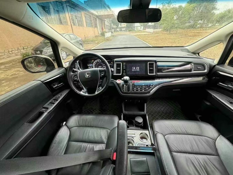 枣庄21年本田艾力绅5