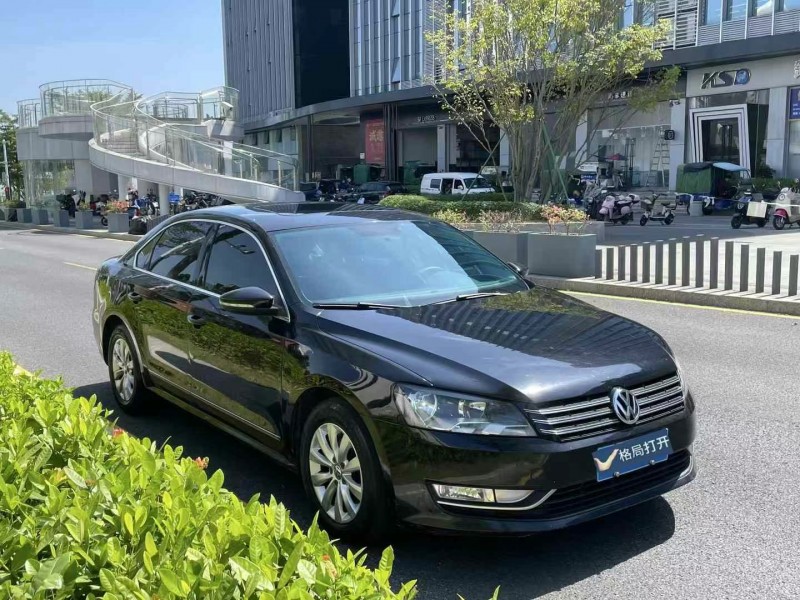 深圳16年大众帕萨特2