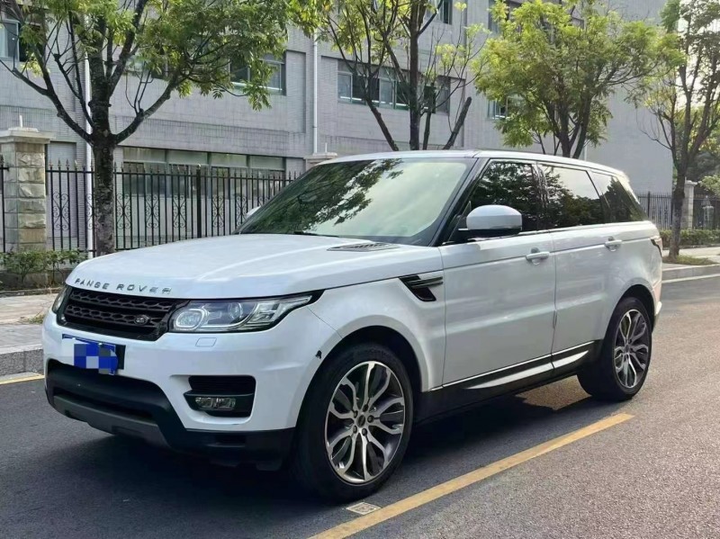 广州18年路虎揽胜运动8