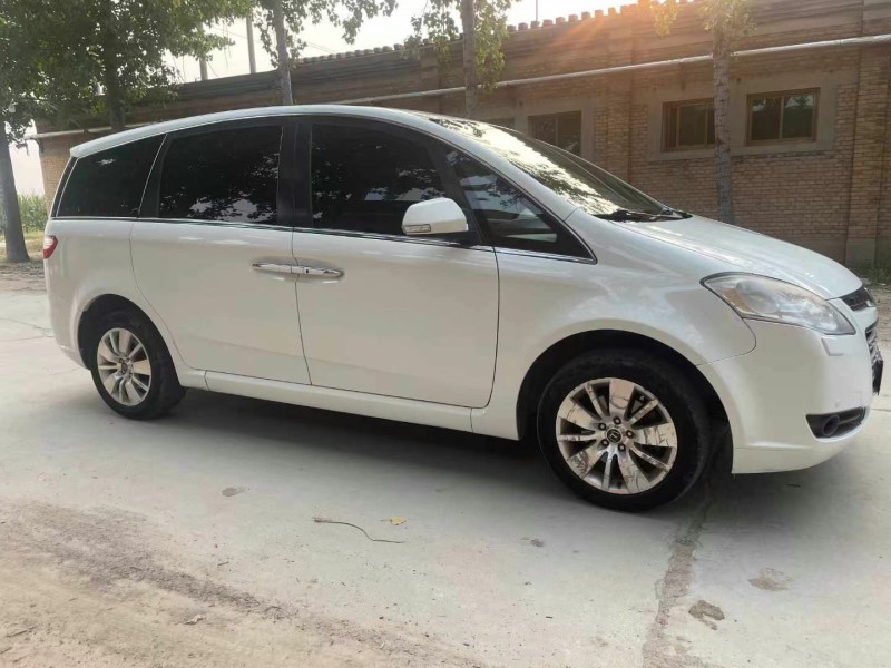 保定14年纳智捷大7 MPV3