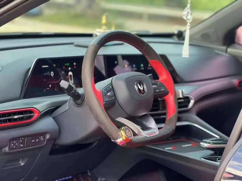 惠州20年長安汽車UNI-T4