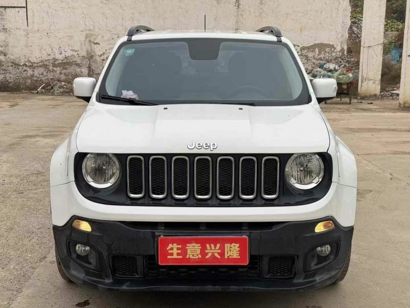 鄭州17年Jeep自由俠1