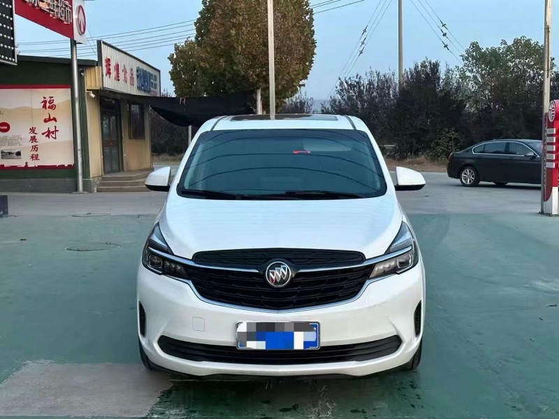 济宁21年别克GL81