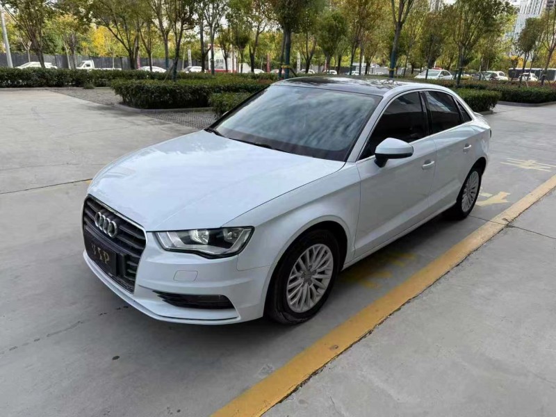 济宁17年奥迪A32