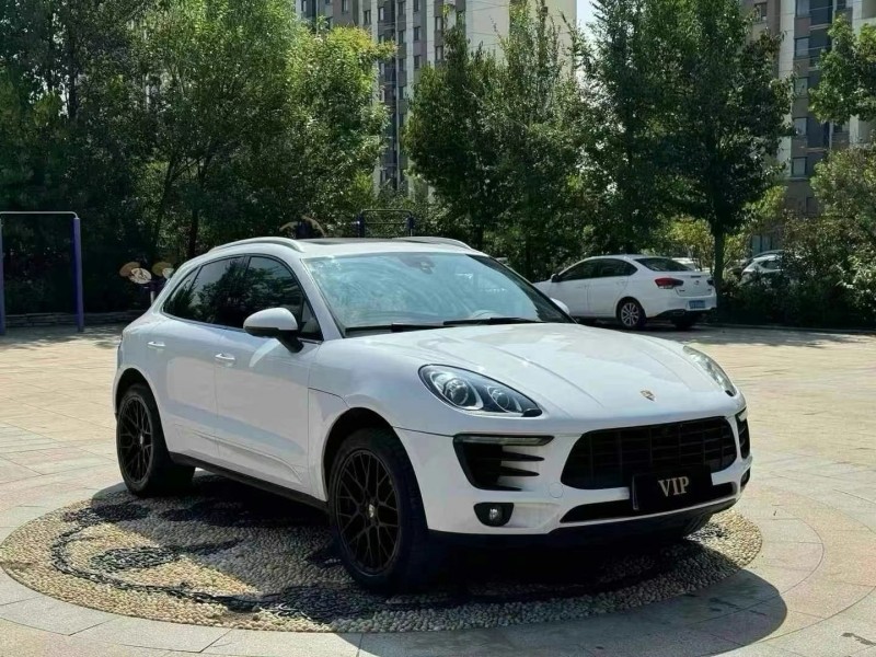 潍坊18年保时捷Macan3