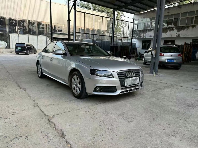 徐州12年奥迪A4L3