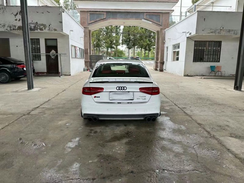 徐州15年奥迪A4L9